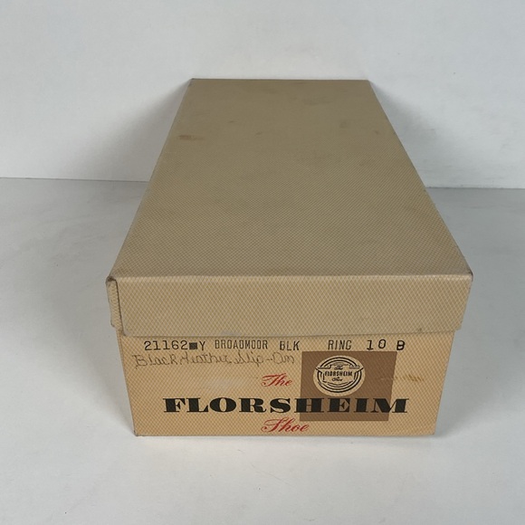 Vintage Florsheim Broadmoor Loafers | 1970s | Horse Bit | Narrow | 10.5 B main image 12